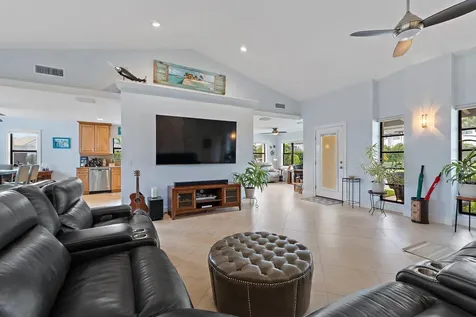 348 River Drive Tequesta FL 33469