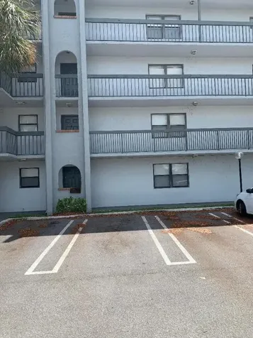 2050 N Congress Avenue West Palm Beach FL 33401