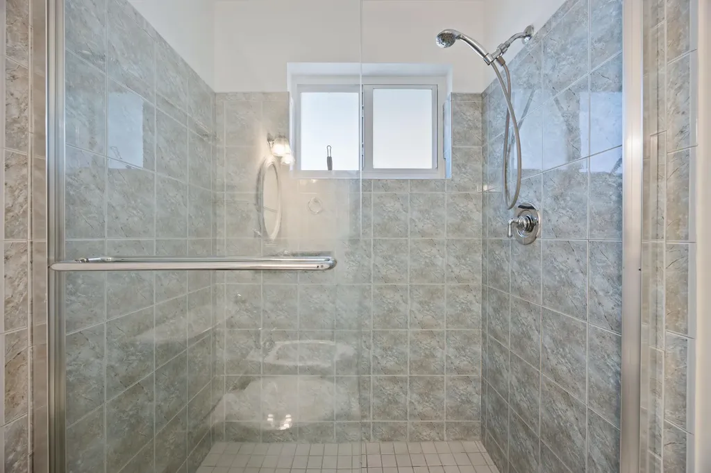 275 High Point Court Boynton Beach FL 33435