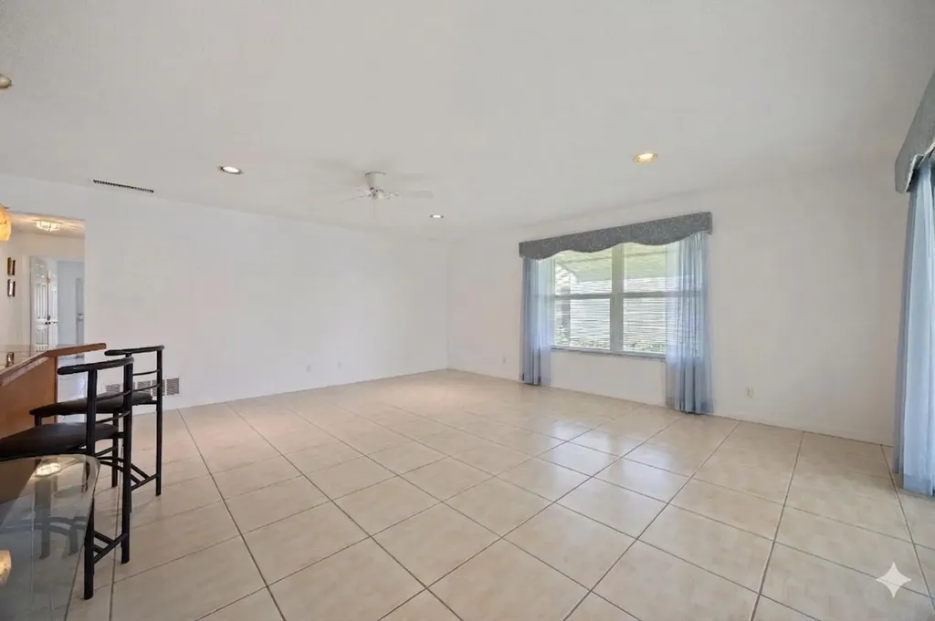 275 High Point Court Boynton Beach FL 33435