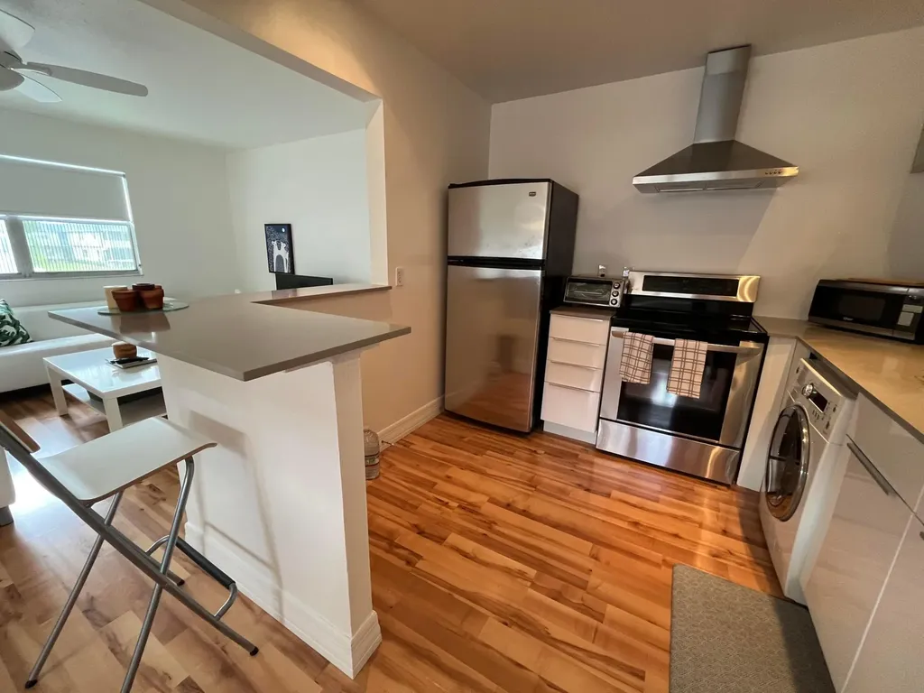 286 Tuscany E Delray Beach FL 33446