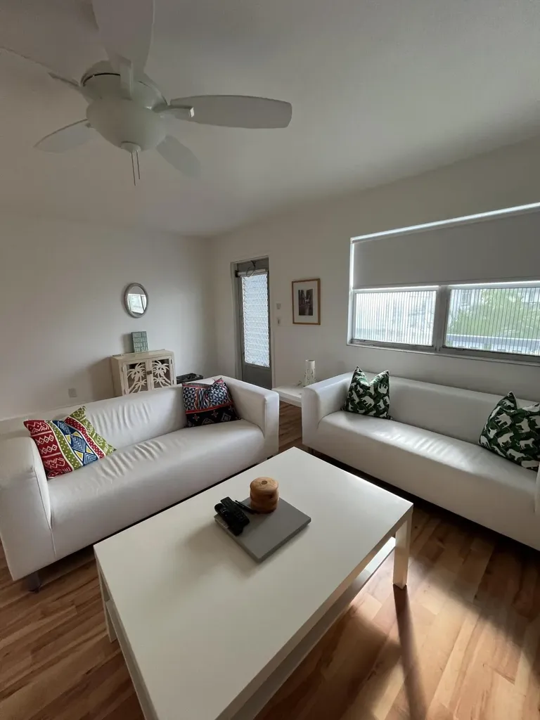 286 Tuscany E Delray Beach FL 33446