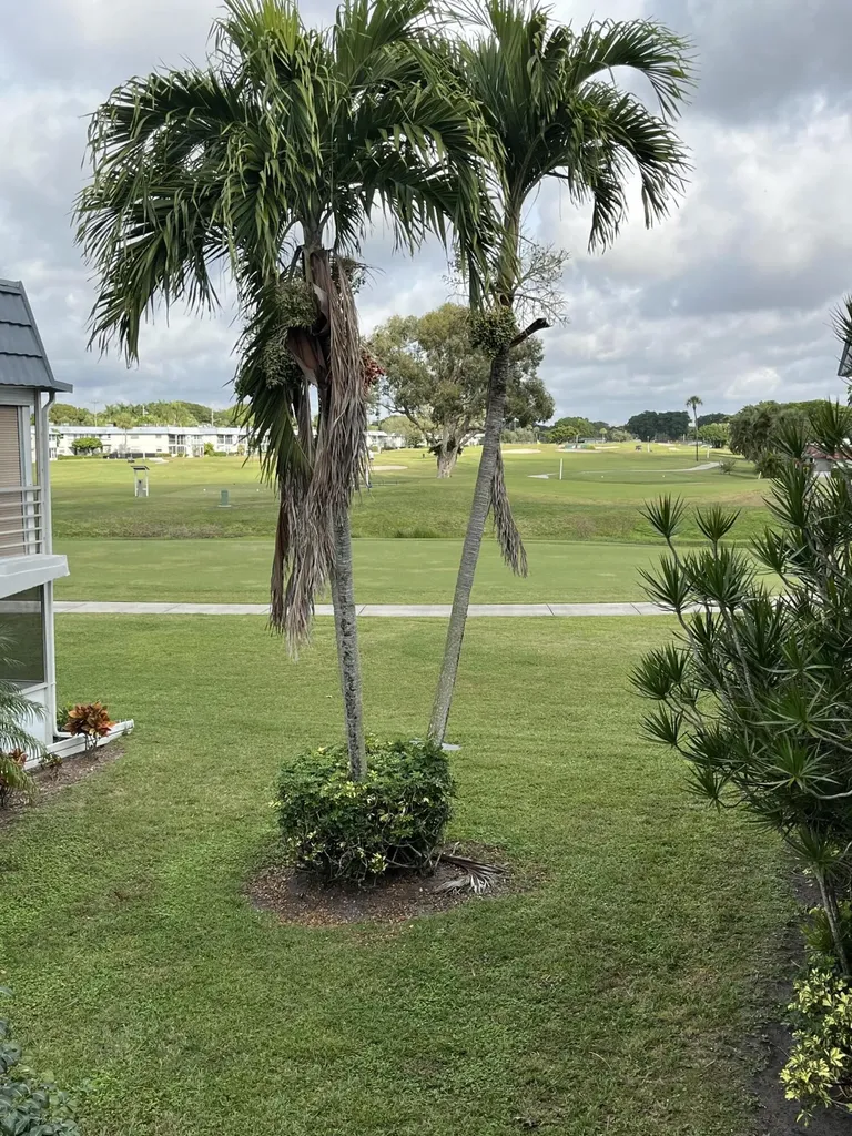 286 Tuscany E Delray Beach FL 33446