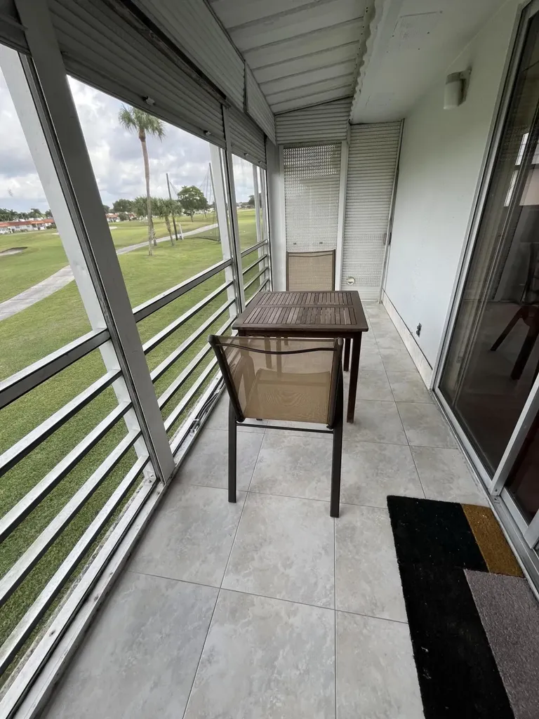 286 Tuscany E Delray Beach FL 33446