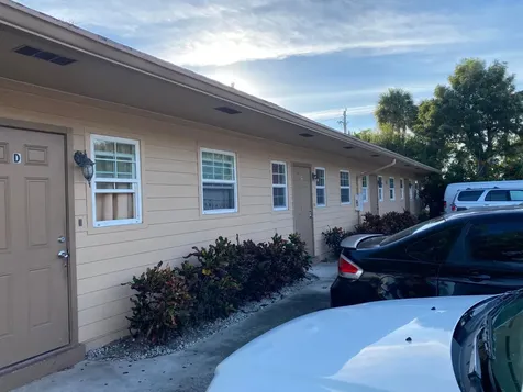 525 S Swinton Avenue Delray Beach FL 33444