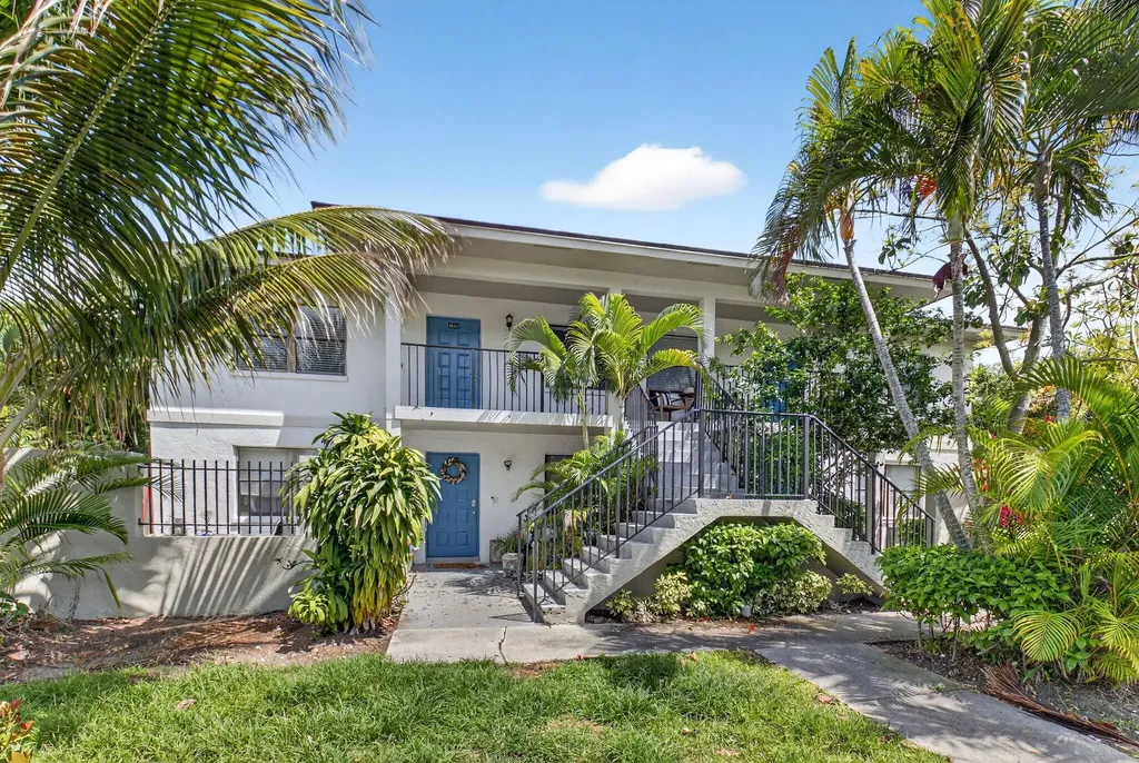3011 SW 21st Terrace Delray Beach FL 33445