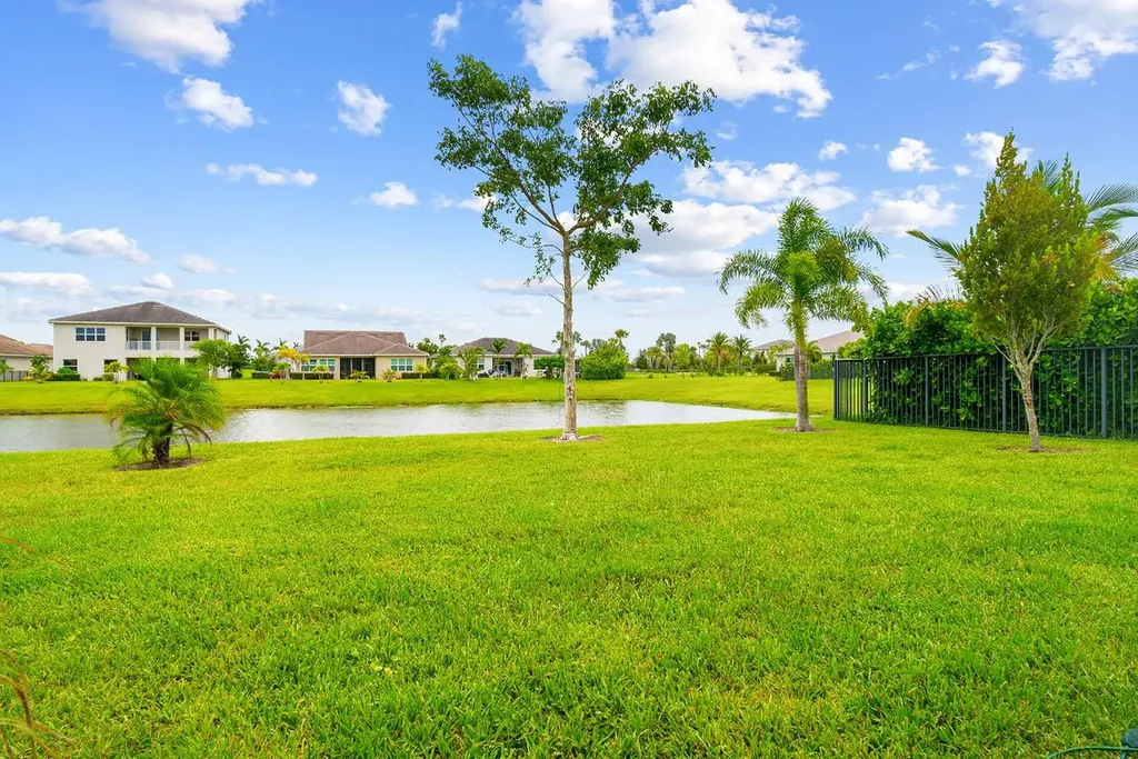 15894 Meadowlark Court Westlake FL 33470