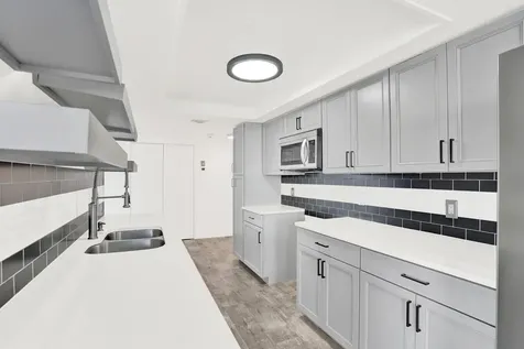 5460 N Ocean Drive Singer Island FL 33404