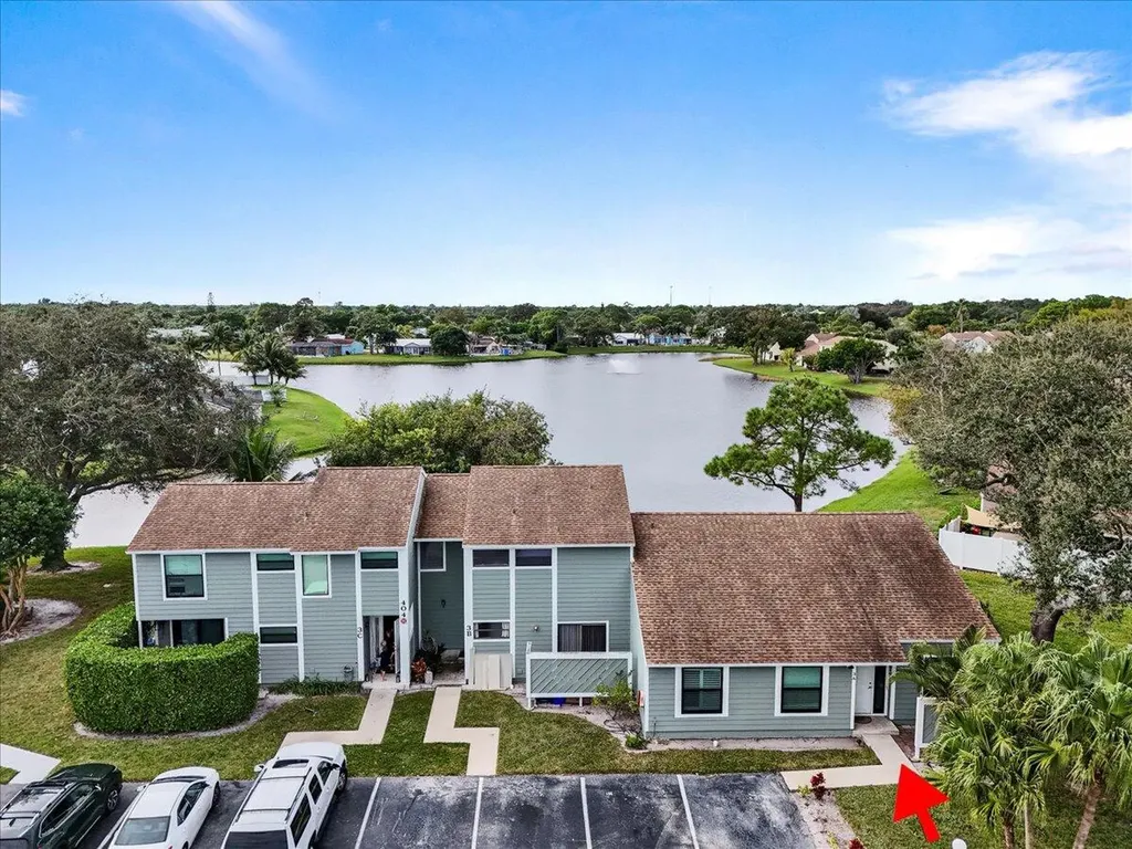 404 Lakewood Court Jupiter FL 33458