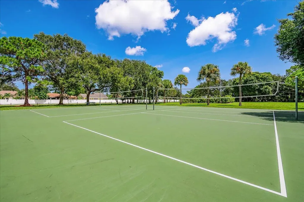 404 Lakewood Court Jupiter FL 33458