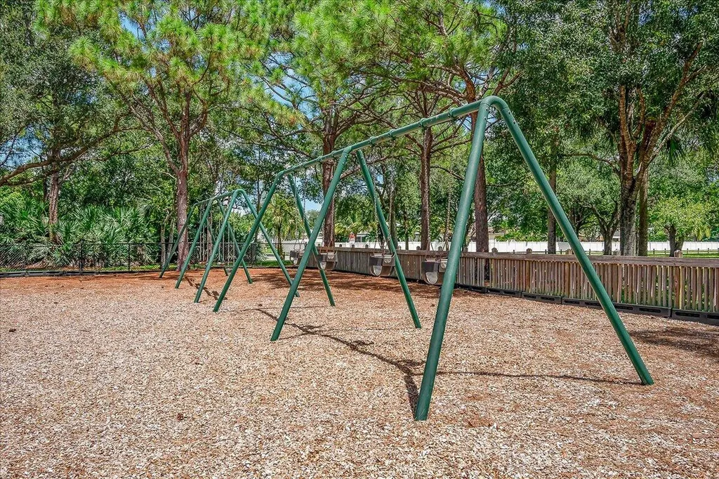 404 Lakewood Court Jupiter FL 33458