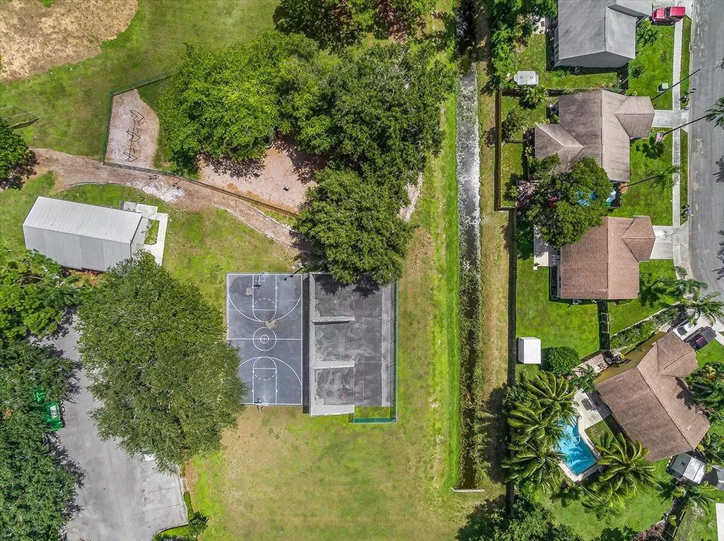 404 Lakewood Court Jupiter FL 33458