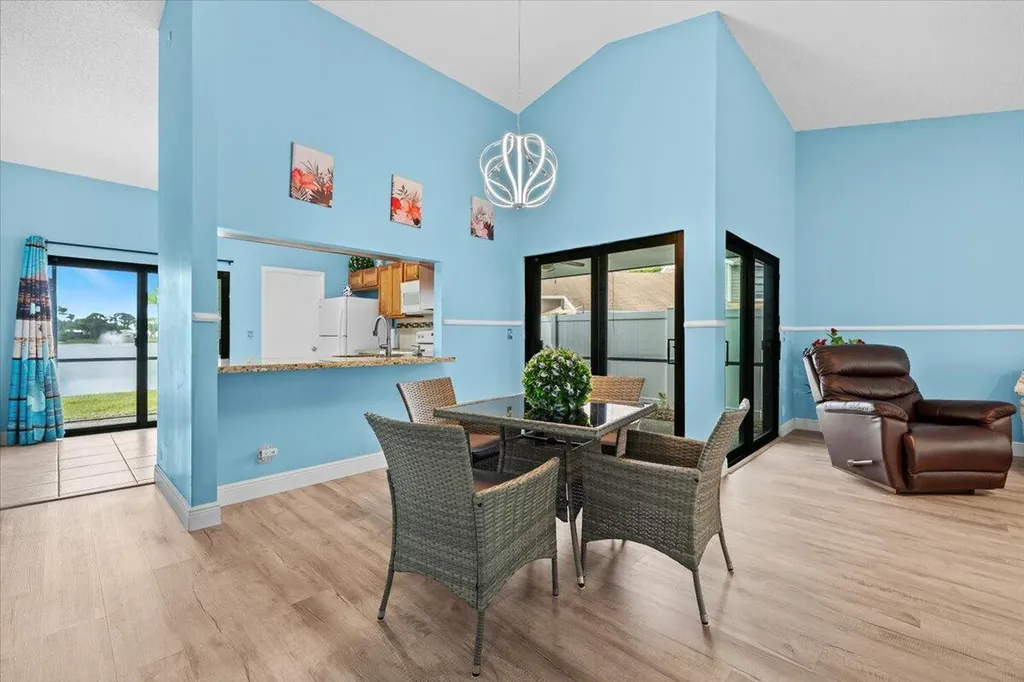 404 Lakewood Court Jupiter FL 33458