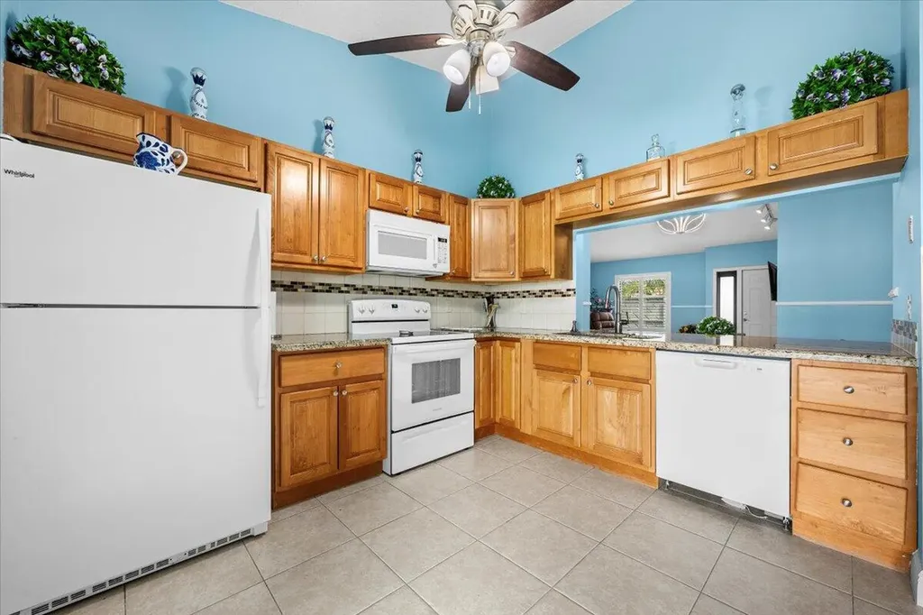 404 Lakewood Court Jupiter FL 33458