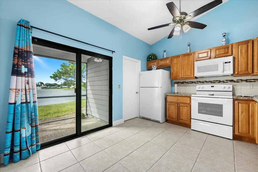 404 Lakewood Court Jupiter FL 33458