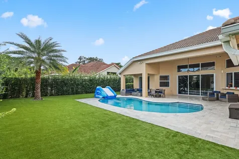 4552 NW 26th Avenue Boca Raton FL 33434