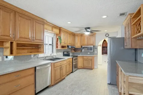 2486 SW Waikiki Street Port St Lucie FL 34953