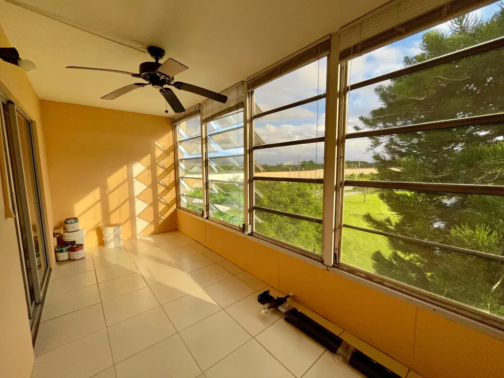 4053 Hythe C Boca Raton FL 33434