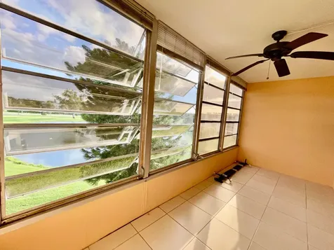 4053 Hythe C Boca Raton FL 33434