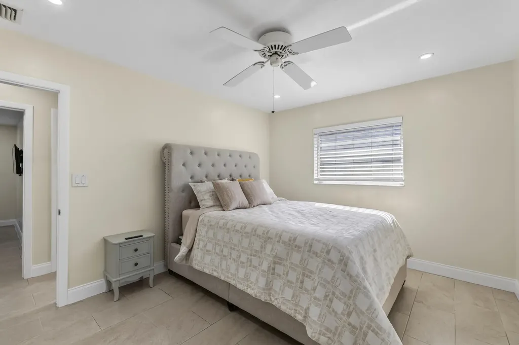 4361 NW 12th Drive NW Deerfield Beach FL 33064
