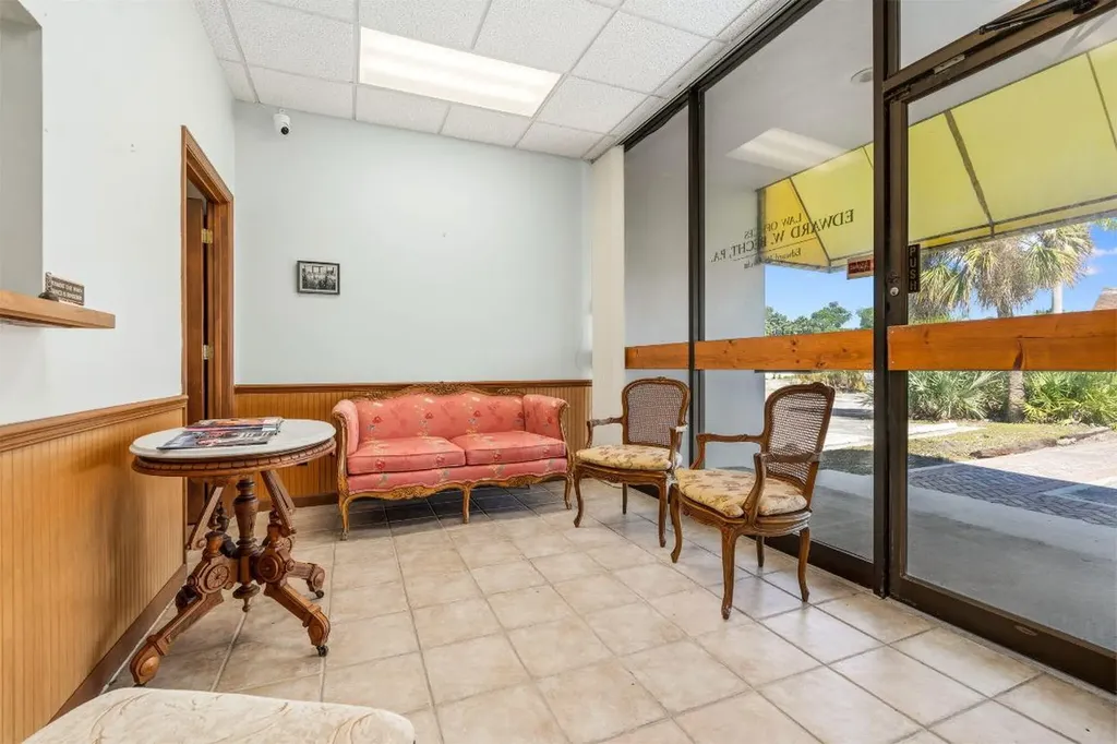 321 S 2nd Street Fort Pierce FL 34950