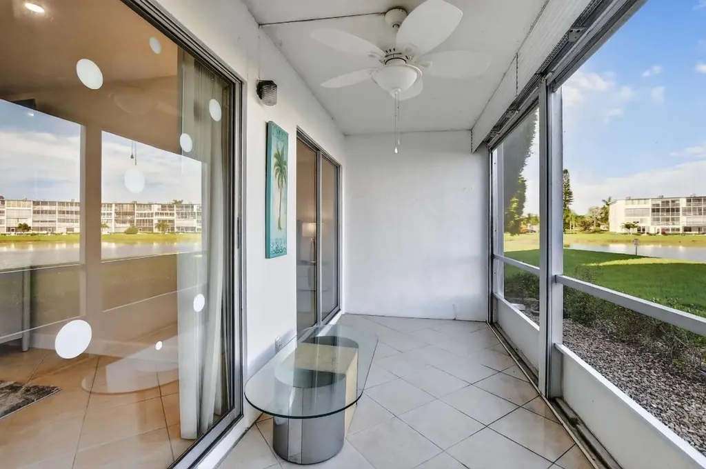1090 Guildford E Boca Raton FL 33434
