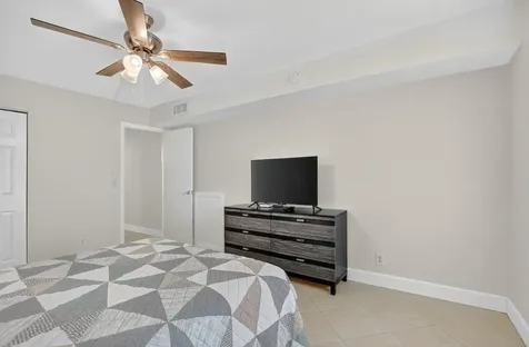 1090 Guildford E Boca Raton FL 33434