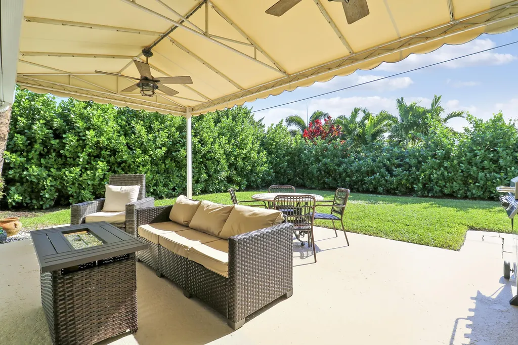424 Ebbtide Drive North Palm Beach FL 33408