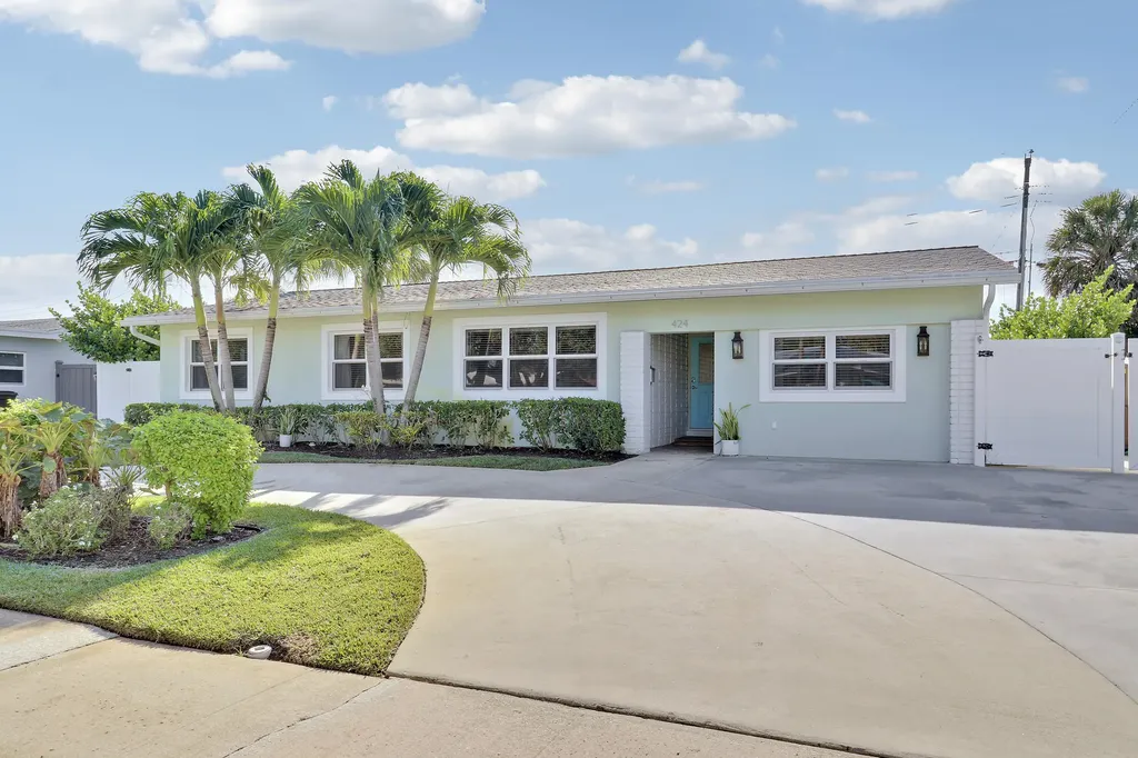 424 Ebbtide Drive North Palm Beach FL 33408