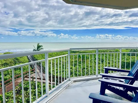 3870 N Highway A1a Hutchinson Island FL 34949