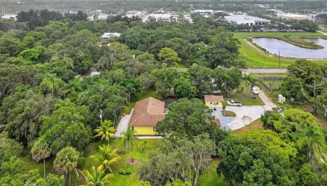 600 Gopher Hill Road Fort Pierce FL 34982