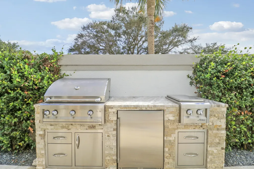 105 Ocean Pines Terrace Jupiter FL 33477
