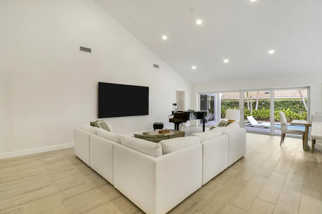 105 Ocean Pines Terrace Jupiter FL 33477