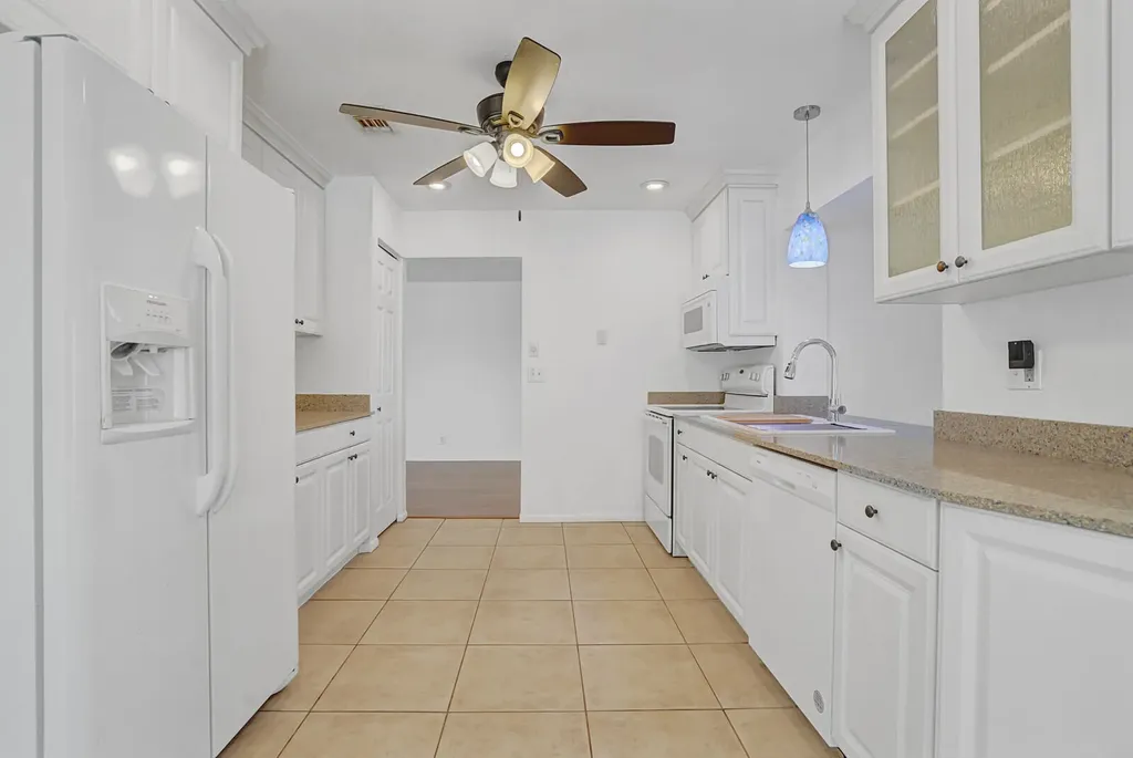 7116 Pine Bluff Drive Lake Worth FL 33467