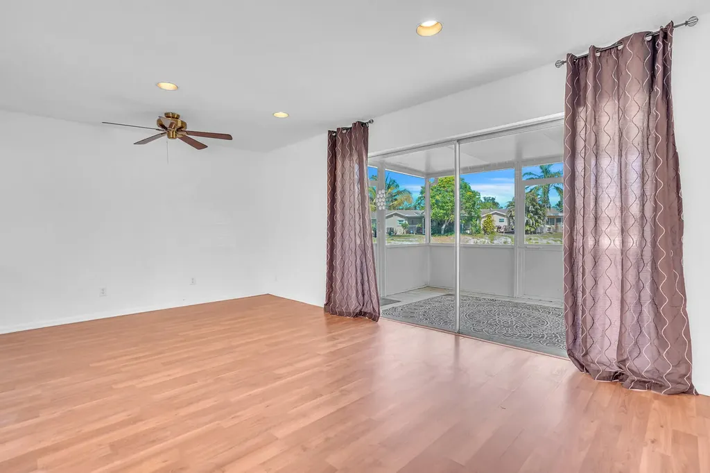 7116 Pine Bluff Drive Lake Worth FL 33467