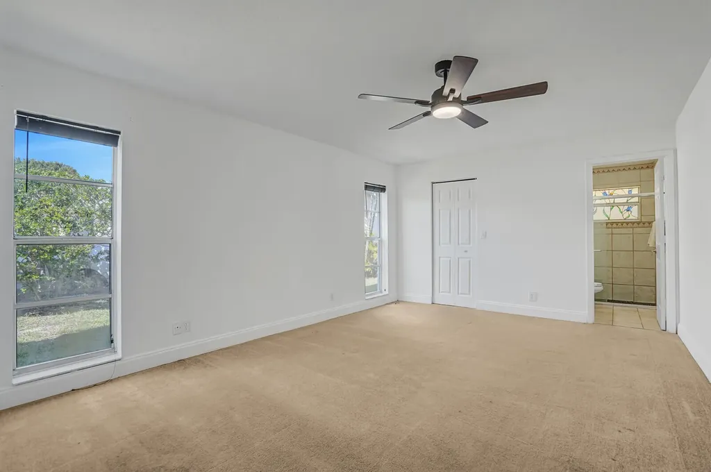 7116 Pine Bluff Drive Lake Worth FL 33467