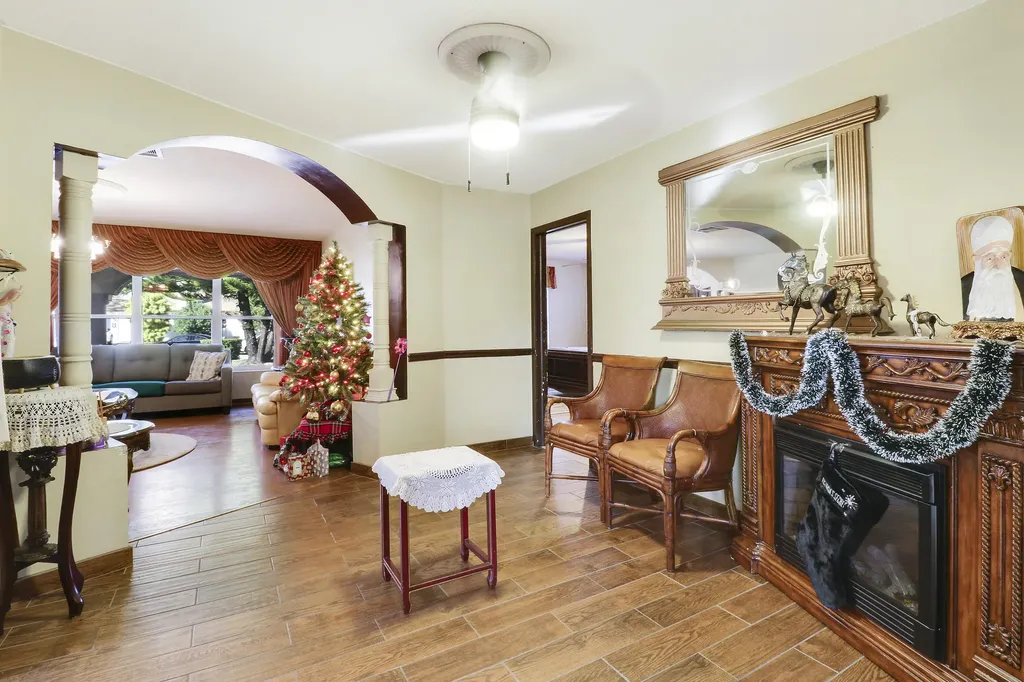 10868 Larch Court Palm Beach Gardens FL 33418