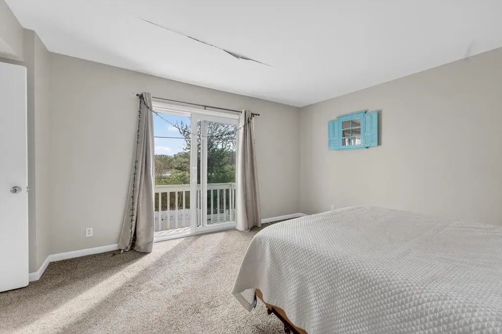 141 E Riverside Drive Jupiter FL 33469