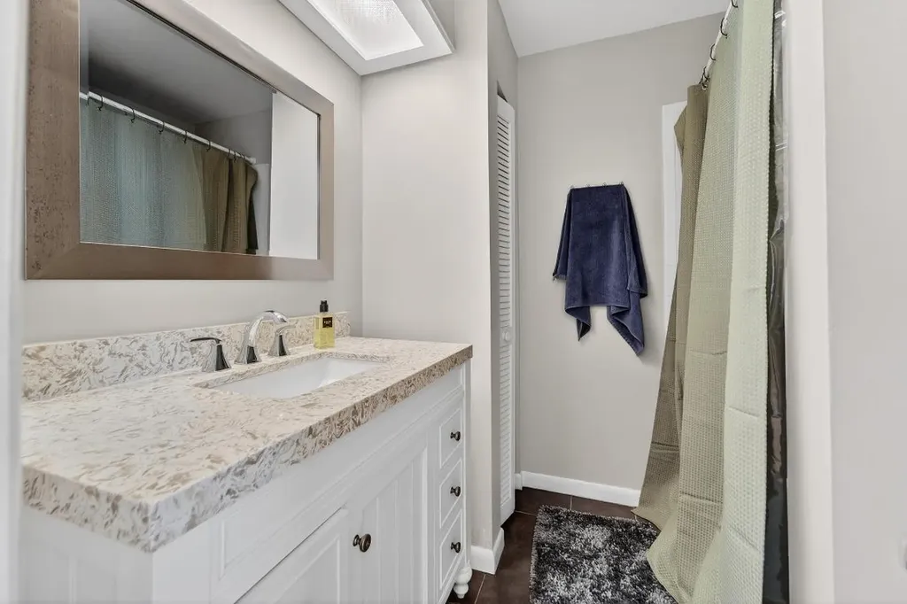 141 E Riverside Drive Jupiter FL 33469