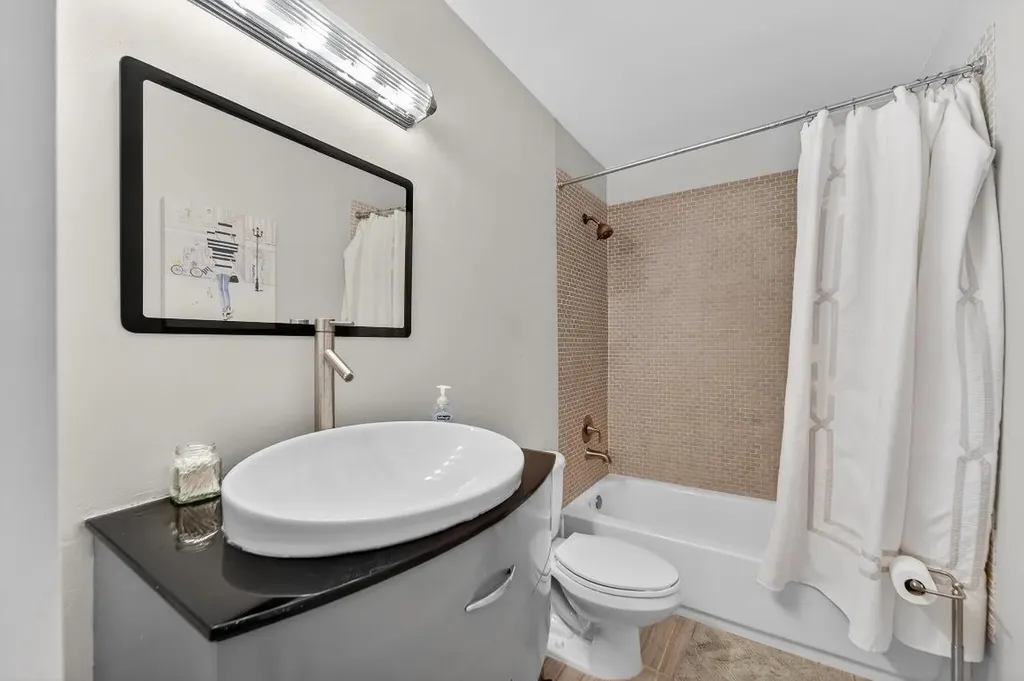 141 E Riverside Drive Jupiter FL 33469