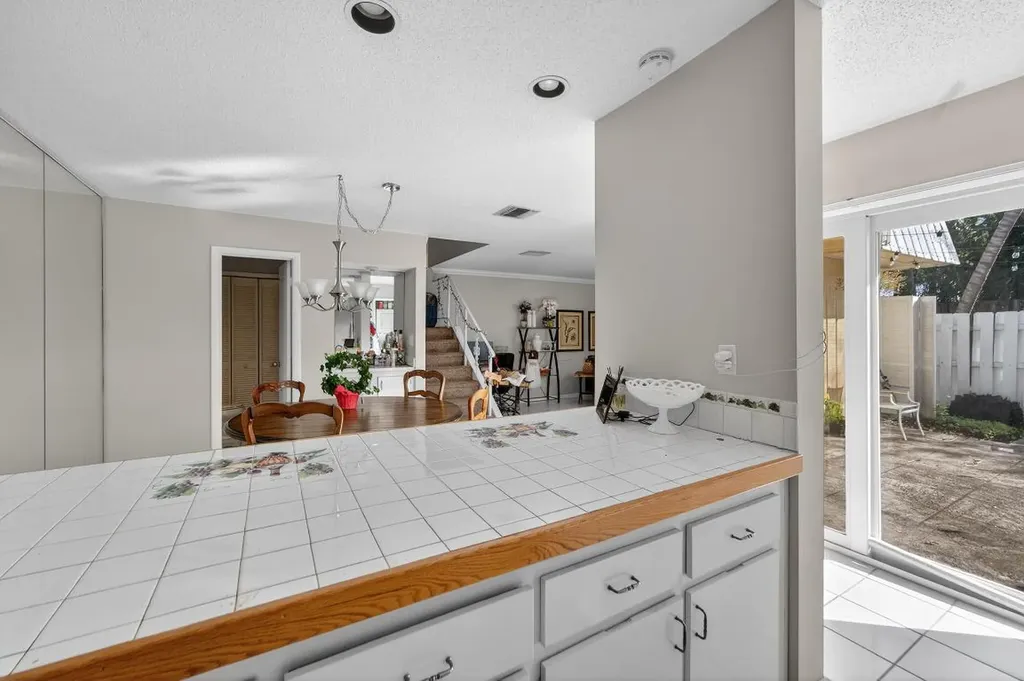 141 E Riverside Drive Jupiter FL 33469