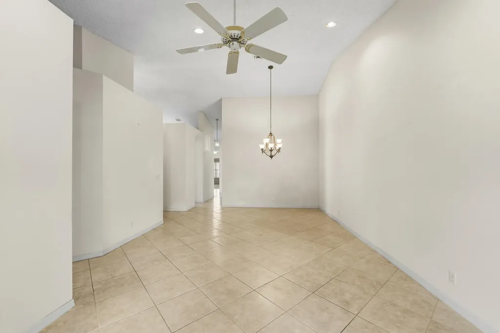 15305 Ixora Road Delray Beach FL 33484
