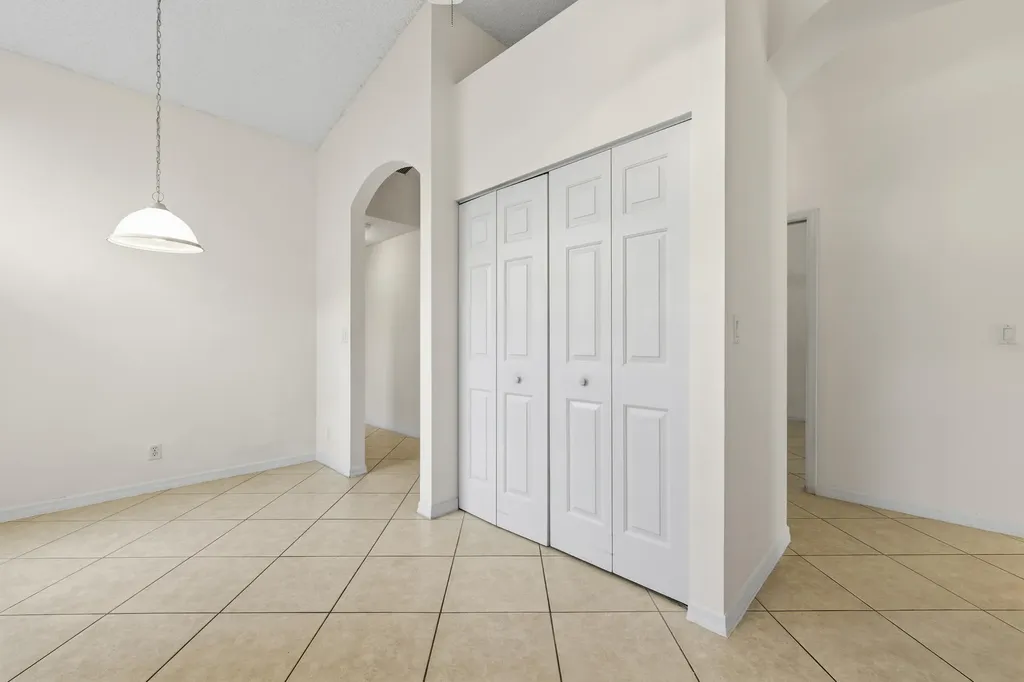 15305 Ixora Road Delray Beach FL 33484