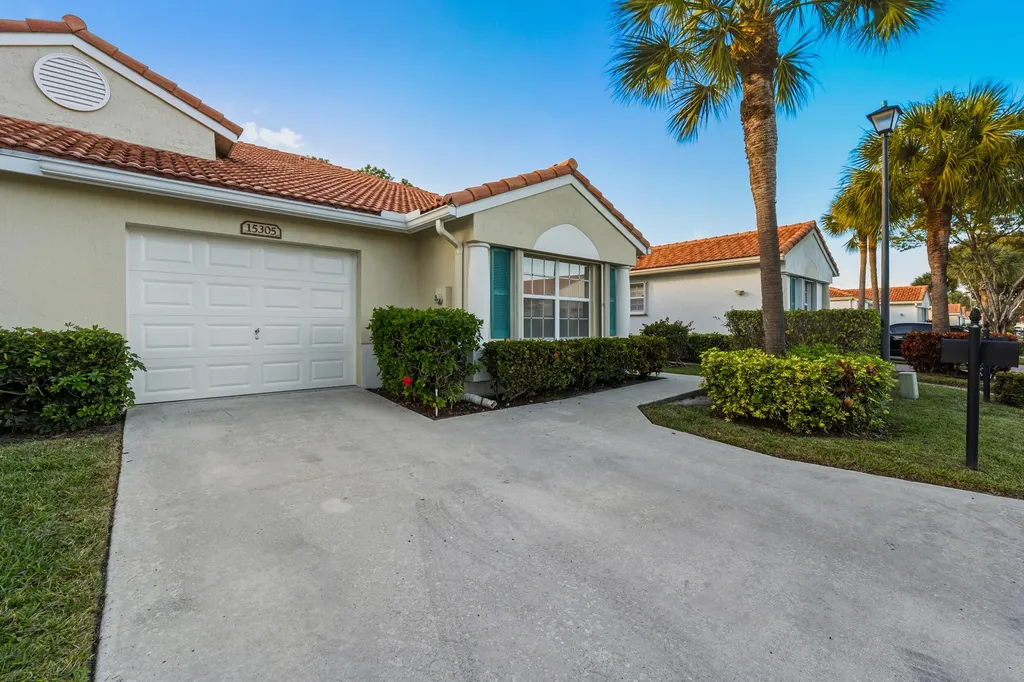 15305 Ixora Road Delray Beach FL 33484