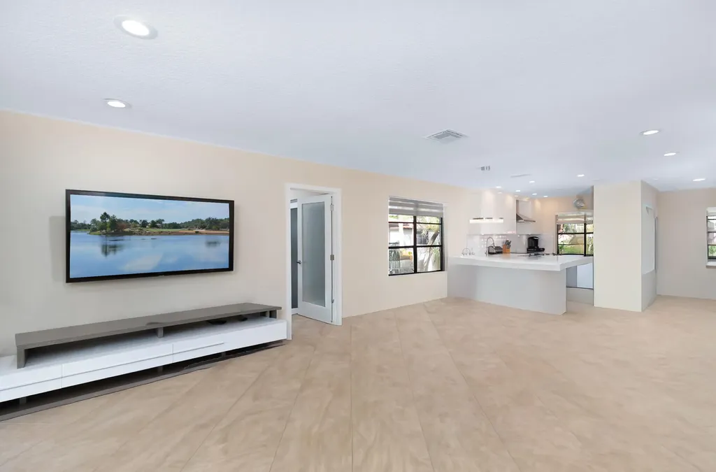 21703 Tall Palm Circle Boca Raton FL 33433