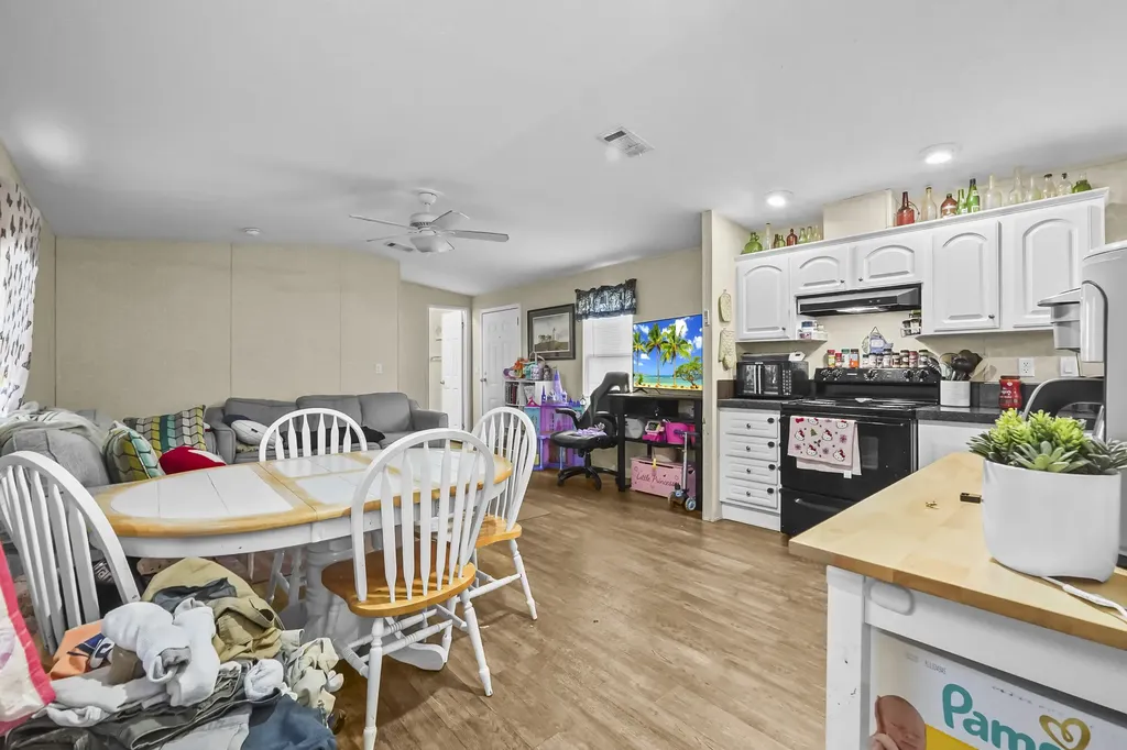 8333 SE Sandy Lane Hobe Sound FL 33455