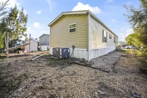 8333 SE Sandy Lane Hobe Sound FL 33455