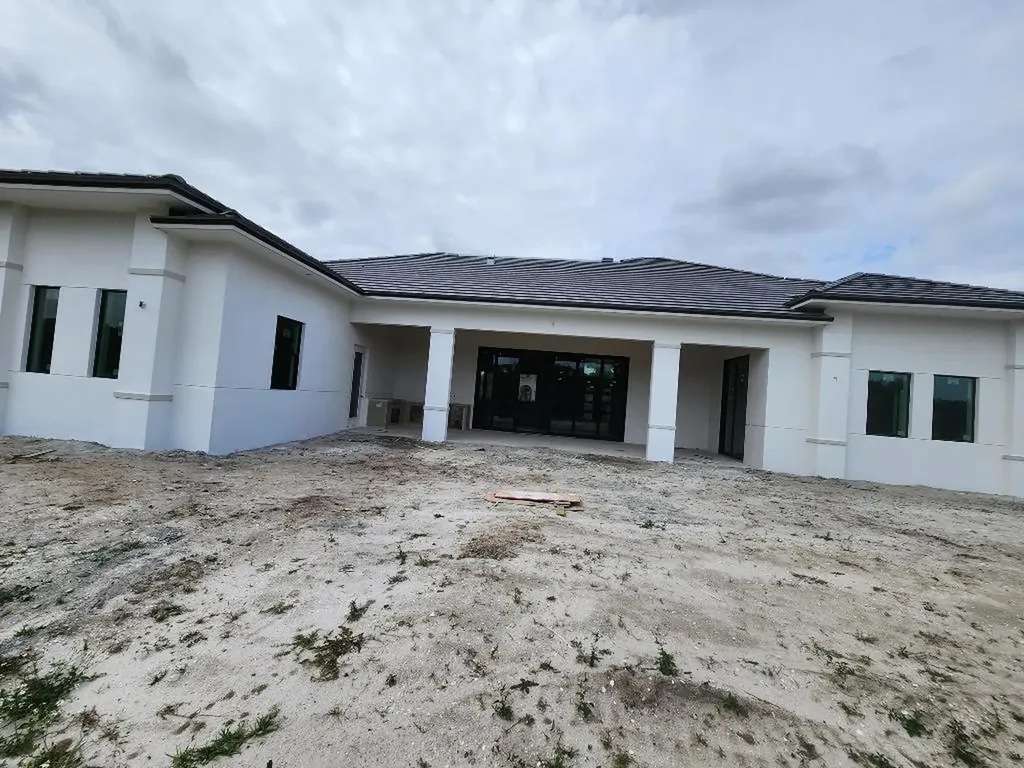 186 SE Fiore Bello Port St Lucie FL 34952