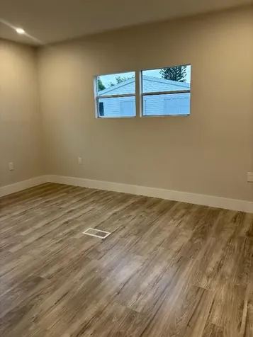 4916 NW 2nd Ave, Deerfield Beach FL 33064