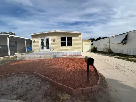 4916 NW 2nd Ave, Deerfield Beach FL 33064